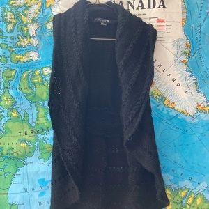 Forever 21 Knitted Vest 🍋